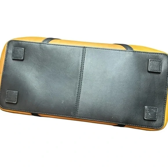 ▶️ Tumi ◀️ Leather Santa Monica Sycamore Tote - Picture 7 of 17